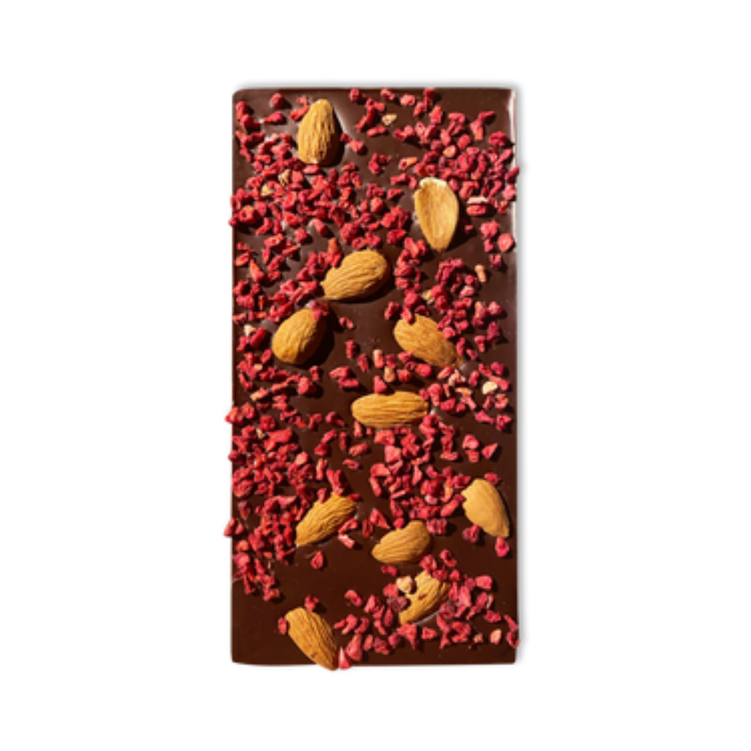 Chokoladeplader m. Mandler og hindbær